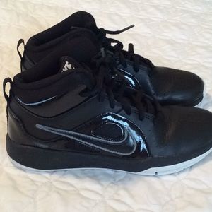 Boys Nike Basketball shoes size 3y